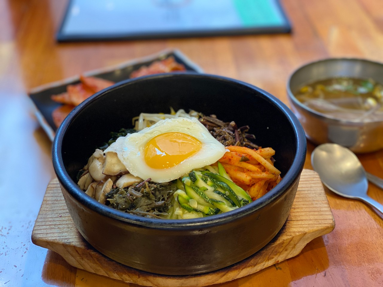 特選石焼ビビンバ